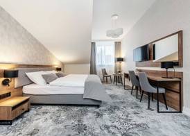 Vinfort Aparthotel - Krakow Old Town 3
