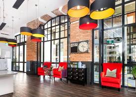 Hotel 115 4