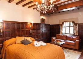Hillbark Hotel 4