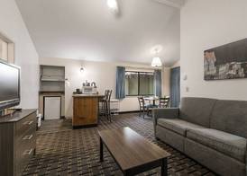 Northern Queen Inn 5