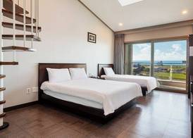 Sea View 4
