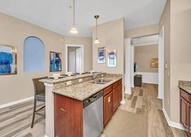 Lakeview Condo Directly Next To Pool Near WDW 5