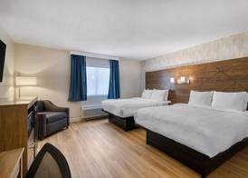 Baldwin Inn & Suites, SureStay Collection by Best Western 5