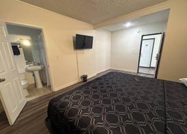 Budget Inn Hollywood 2
