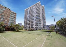 Burleigh Beach Tower 2