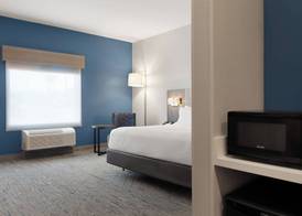 Holiday Inn Express & Suites Meridian I-20 by IHG 5