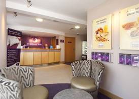 Premier Inn Huddersfield Central 2