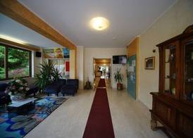King Hotel 2