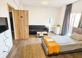 Downtown Rooms, 200m from Marina Beach 3
