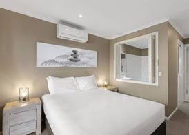 Aqualuna Beach Resort 3