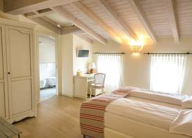 Hotel Villa Moron 4