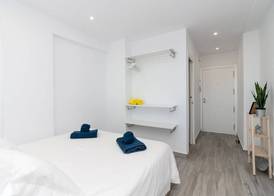 Cool and White Apartment Torrecilla Playa 2
