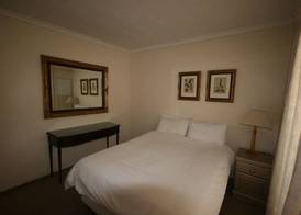 Hotel-styled apartment Spare room shared space Fourways 3