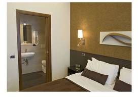 Daphne Suites 5