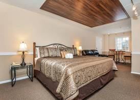 Old Harbor Inn 4