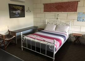 Port Campbell Guesthouse & Flash Packers 5