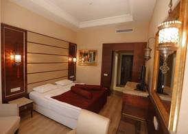 Kronos Hotel 5