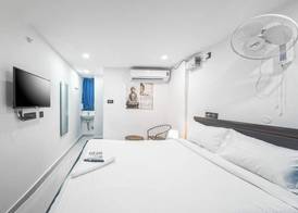 Hivee Hotel 2