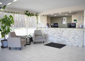 Quality Inn Manning I-95 3
