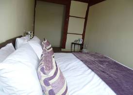 Ellesmere Hotel 3