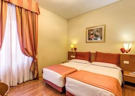 Flower Garden Hotel 5