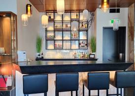 Grand Times Hotel Laval - Centropolis 3