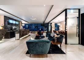 Hotels One 3
