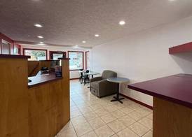Econo Lodge Galax 2