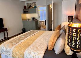 Amsterdam 4 Holiday GuestRooms 3
