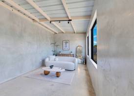 Aguadilla Surf Lodge 3