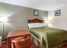 Econo Lodge Huntington - Barboursville University Area 5