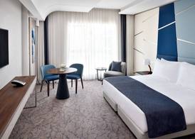 Mövenpick Hotel Apartments Downtown Dubai 3
