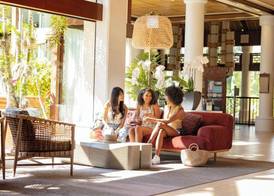Universal's Loews Royal Pacific Resort 4