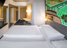 B&B HOTEL Würzburg-Ost 4