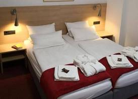 Hotel Haus vom Guten Hirten 2