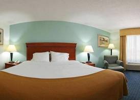 Holiday Inn Express & Suites LAKE OKEECHOBEE by IHG 5