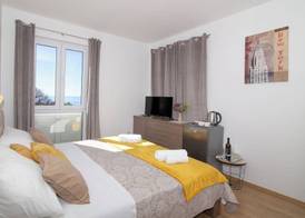 Room Beta with sea view 2