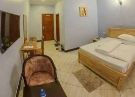 Hideway Resort 5
