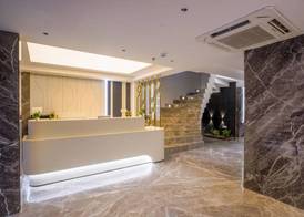 The Horizon By LA Riqueza Hotels , New Delhi City Centre 5