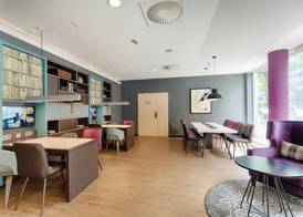 Premier Inn Berlin City Centre 2