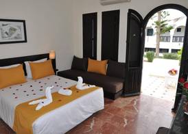 HOTEL LES OMAYADES 4