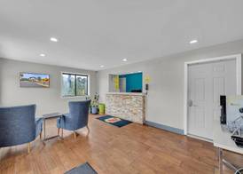 Super 8 by Wyndham Warner Robins 3
