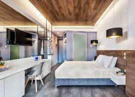 Atrium Hotel 4