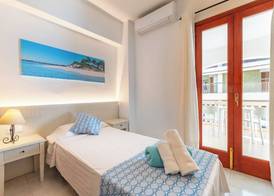 Hotel Martorell by MHR 5