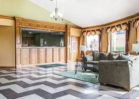 Quality Inn Morton at I-74 3