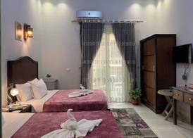Crown Hotel 3