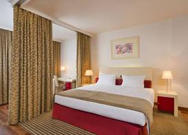 Mamaison Residence Diana 4