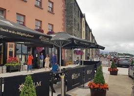 The Helm Apartments & Lodge B&B 5