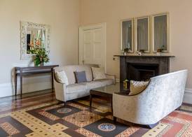 Oakley Hall Hotel 3