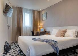 Brit Hotel Les Voyageurs 4